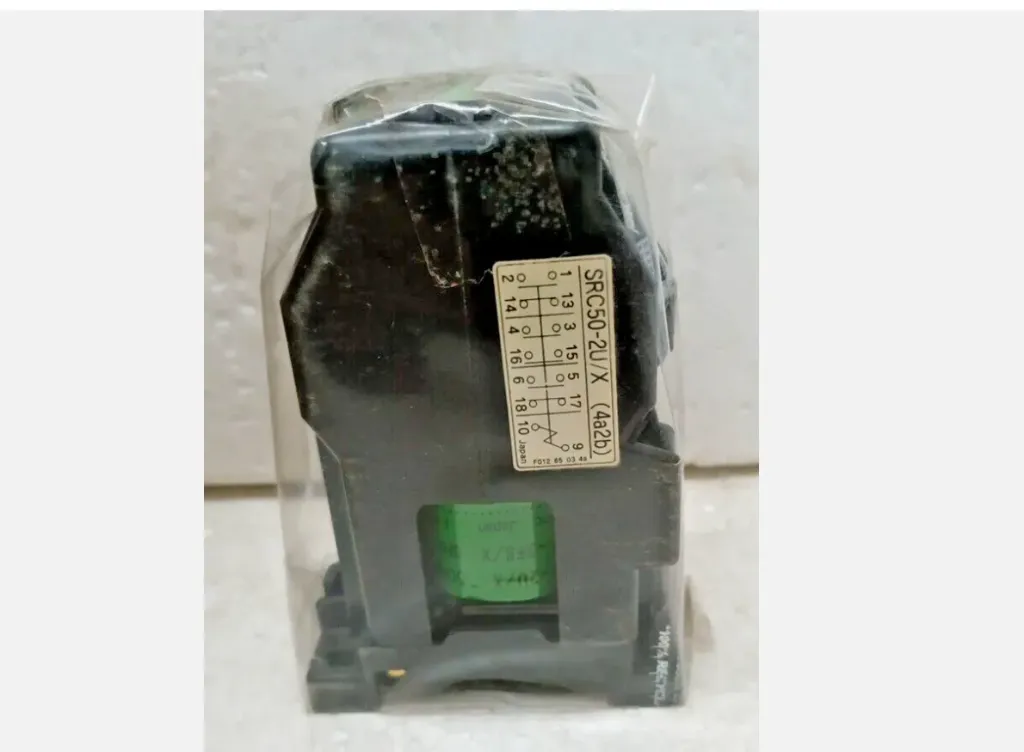 Fuji electric  SRC50-2U/X (4a2b)  100-100 V Contactor Lot of 3 Pcs