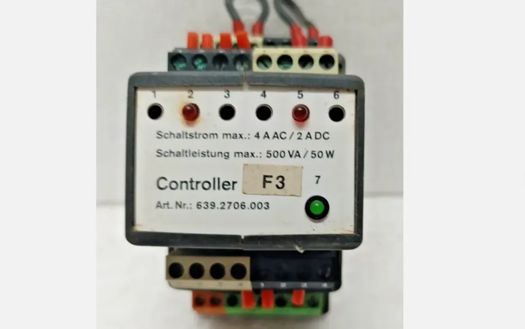 Bernstein Senso-Plus 639.2706.003 Controller 220 V AC  Used 639.2706.003