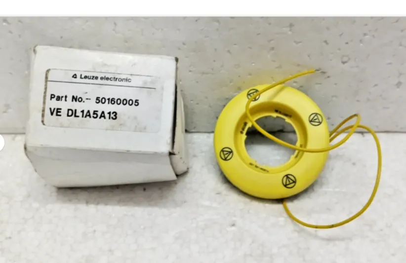 Leuze Electronic Part No : 50160005 VE DL1A5A13 Pizzato 50160005 Lot of  3 pcs