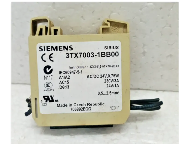 Siemens 3TX7003-1BB00 SIRUIS  AC/DC 24 V Relay Interface Module
