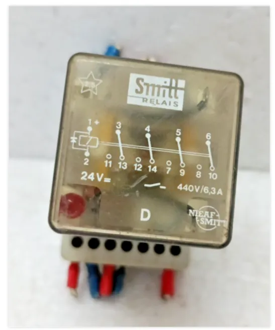 NTEAF-Smith Smitt Relais D 24V DC Plug-In Relay 440V 6.3A Industrial