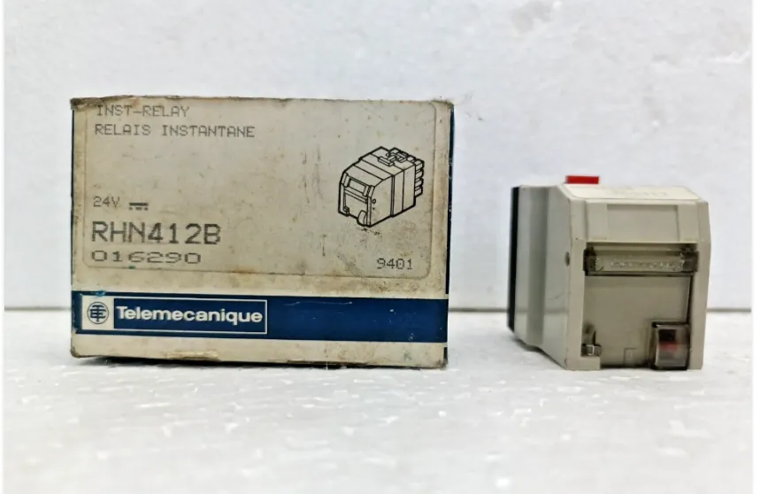 Telemecanique RHN412B Instant Relay 24V Inst-Relay RHN412B 016290 Industrial