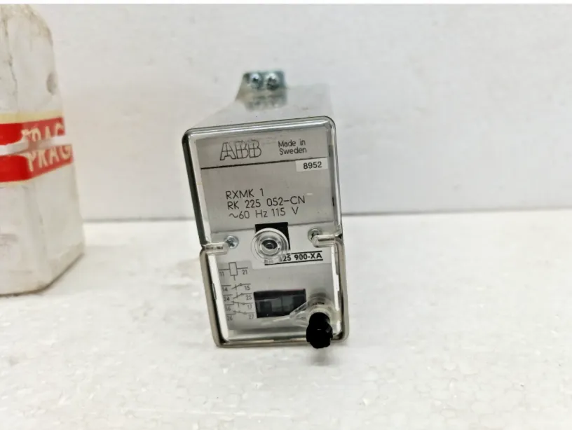ABB RXMK  1 R RK 225 052-CN   RXMK 1 115 V AC 60 Hz  RK 225 900-XA