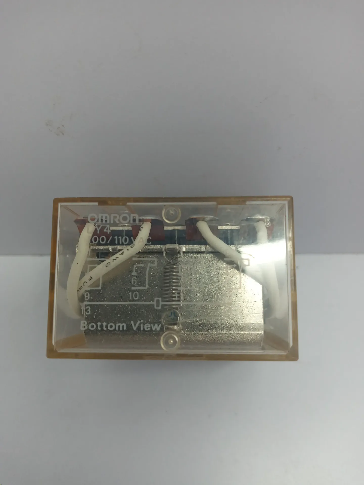 OMRON LY4 AC100/110 Power Relay 4PDT 10A 100/110V AC 14-Pin Plug-In LY4-AC100/11