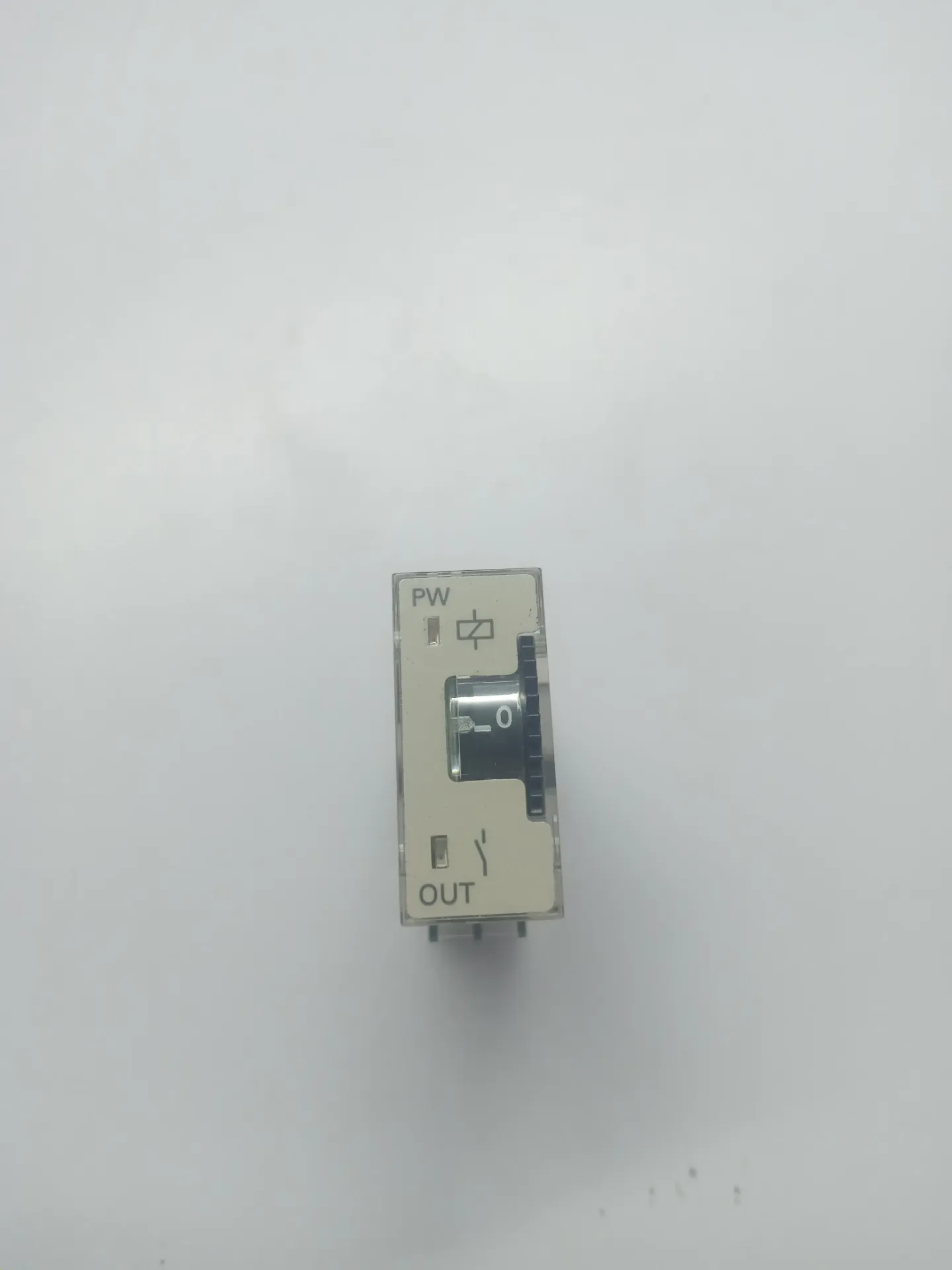 OMRON H3RN-1 TIMER 24 V DC  EXPEDITE SHIPPING OMRON H3RN-1 Worldwide