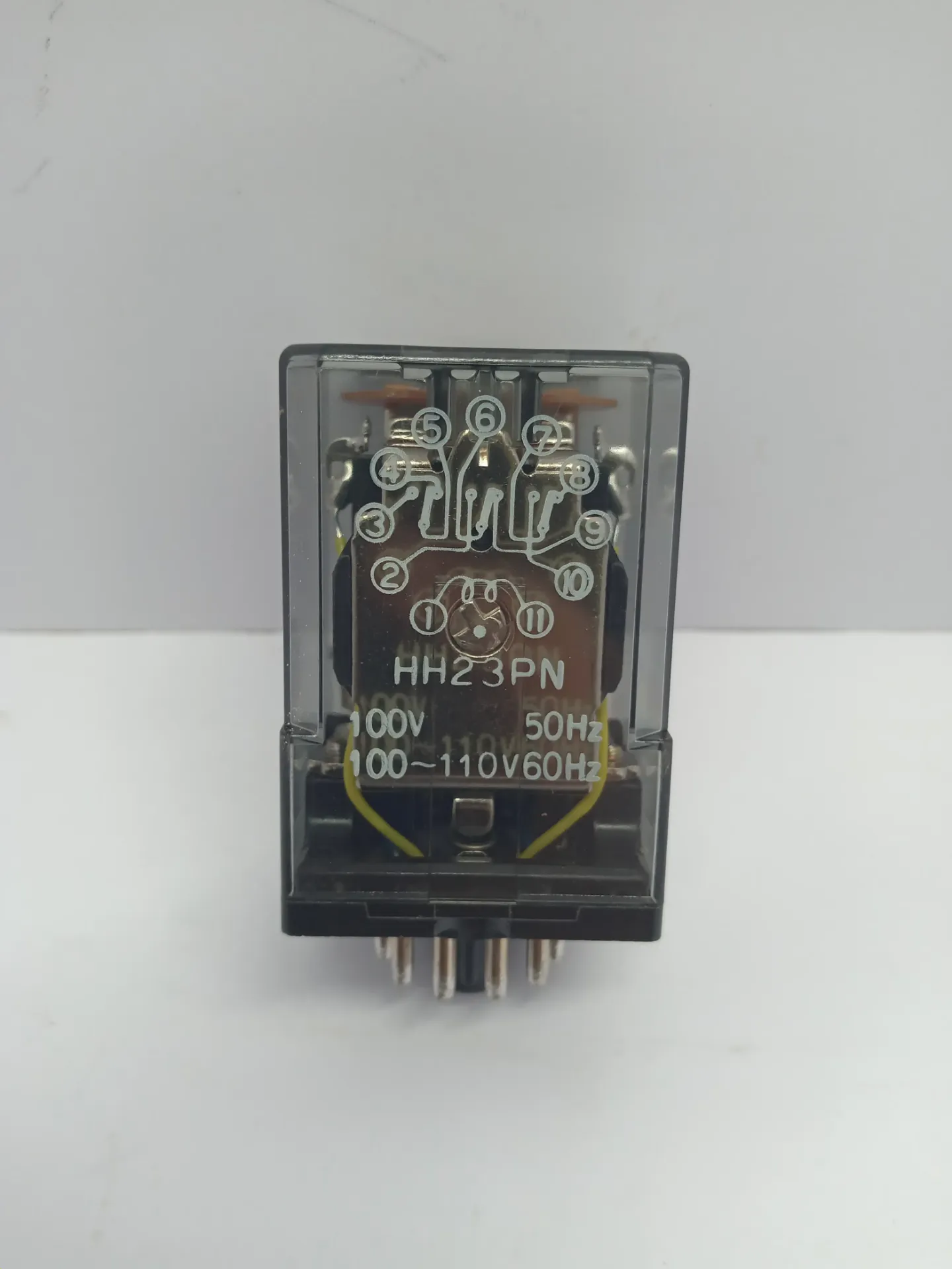 Fuji Electric HH23PN General Purpose Control Relay 100-110 V