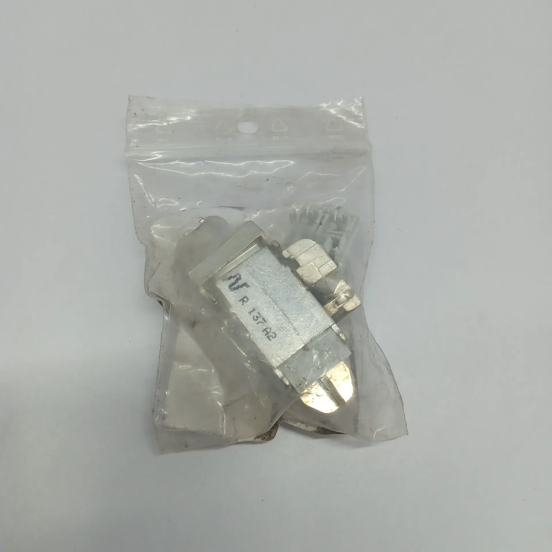 Nexans N420.735 LANmark-7A GG45 RJ45 Snap-In Connector Module lot of 2 Pcs