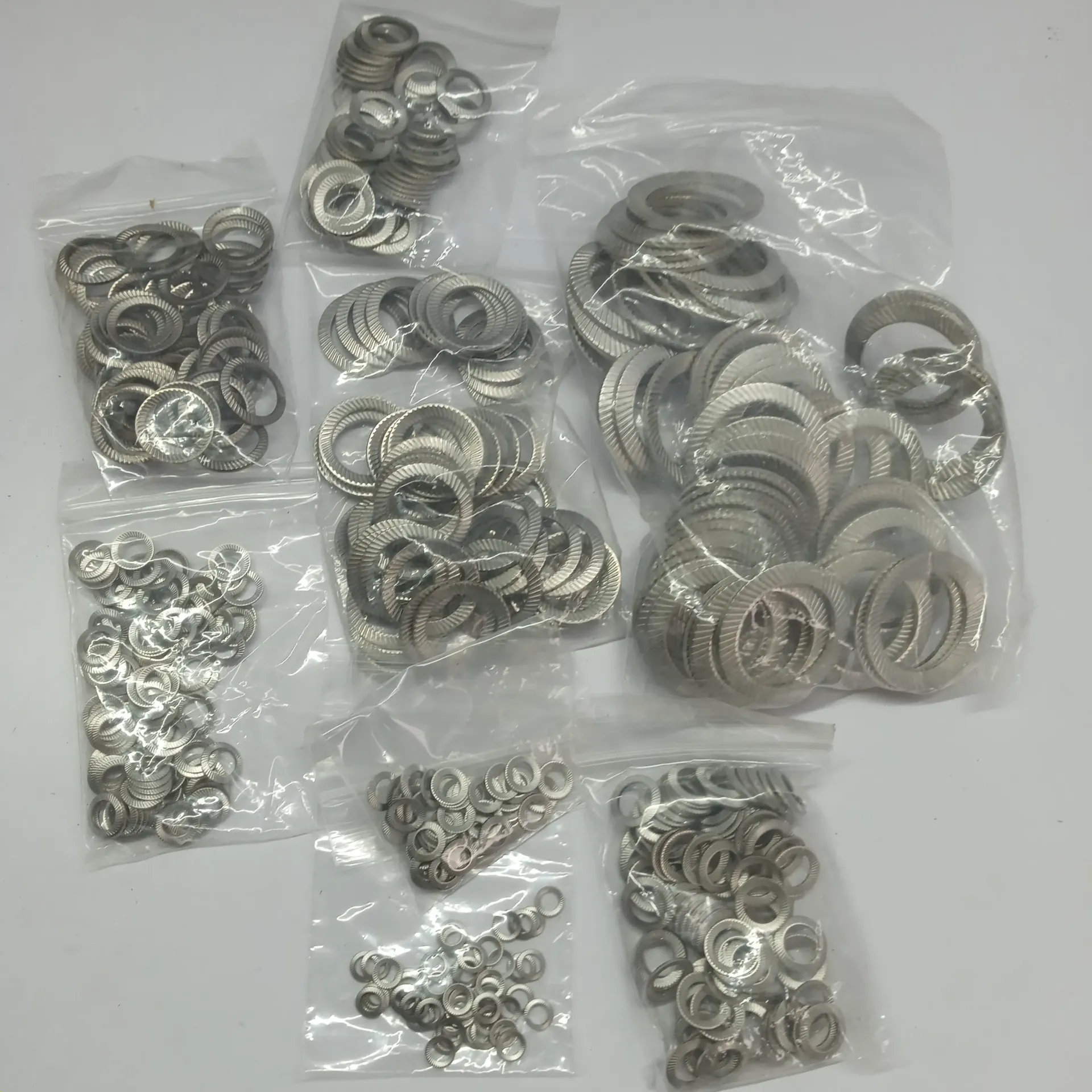 ATLAS COPCO 6970479270 SET OF RETAINERS EXPEDITE SHIPPING Worldwide