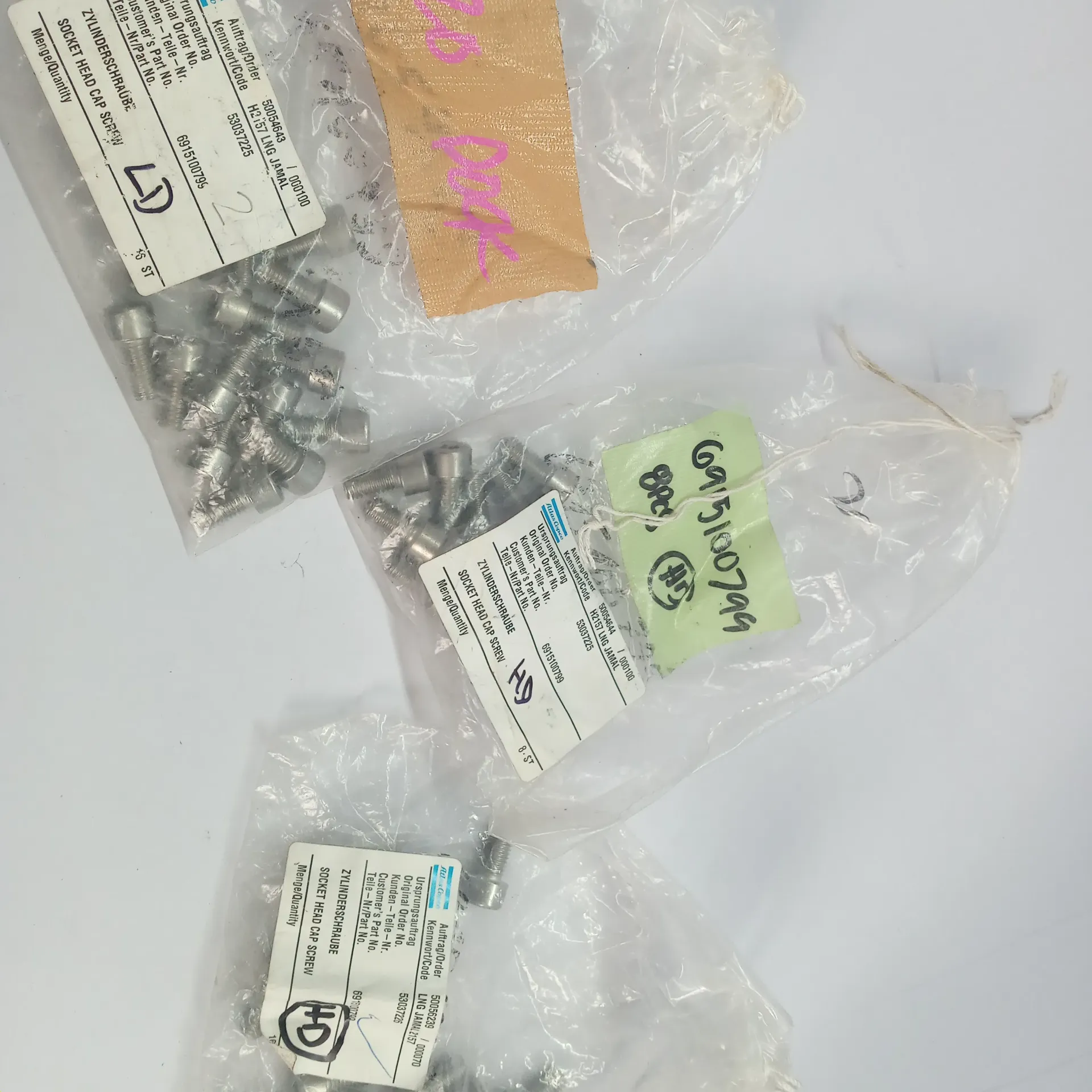 ATLAS COPCO 6915100799 SOCKET HEAD CAP SCREW Lot of 8 Pcs Expedite Shipping