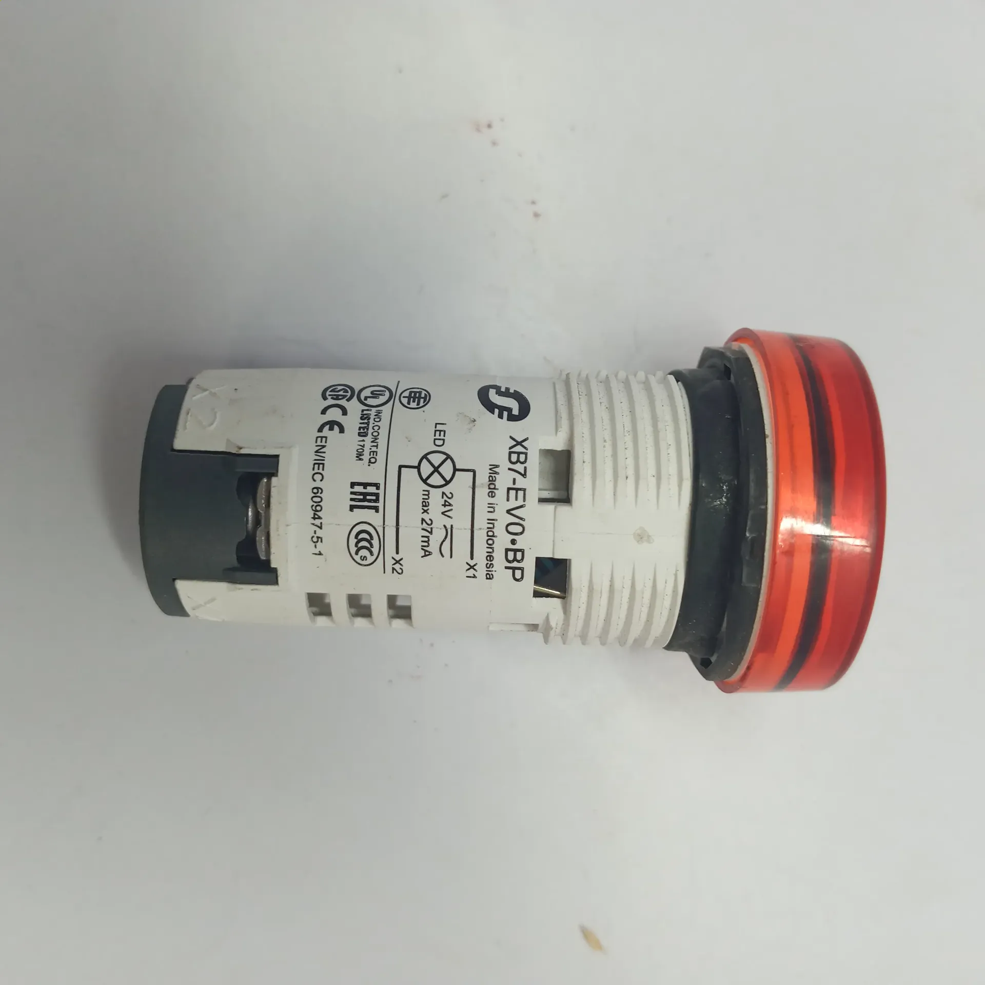 Schneider Electric XB7-EV0.BP Red LED Pilot Light Monolithic 22mm 24V AC/DC Lot of 2 Pcs