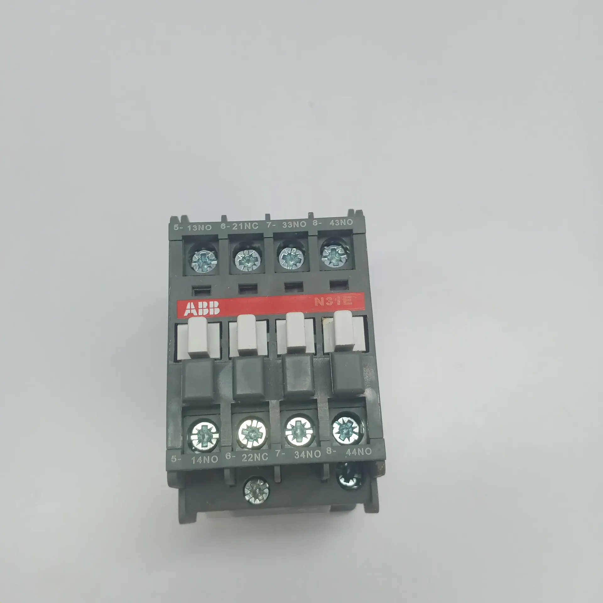 ABB N31E  1SBH141001R8431 Contactor 110-120 V / 50 Hz R84 ABB N31E