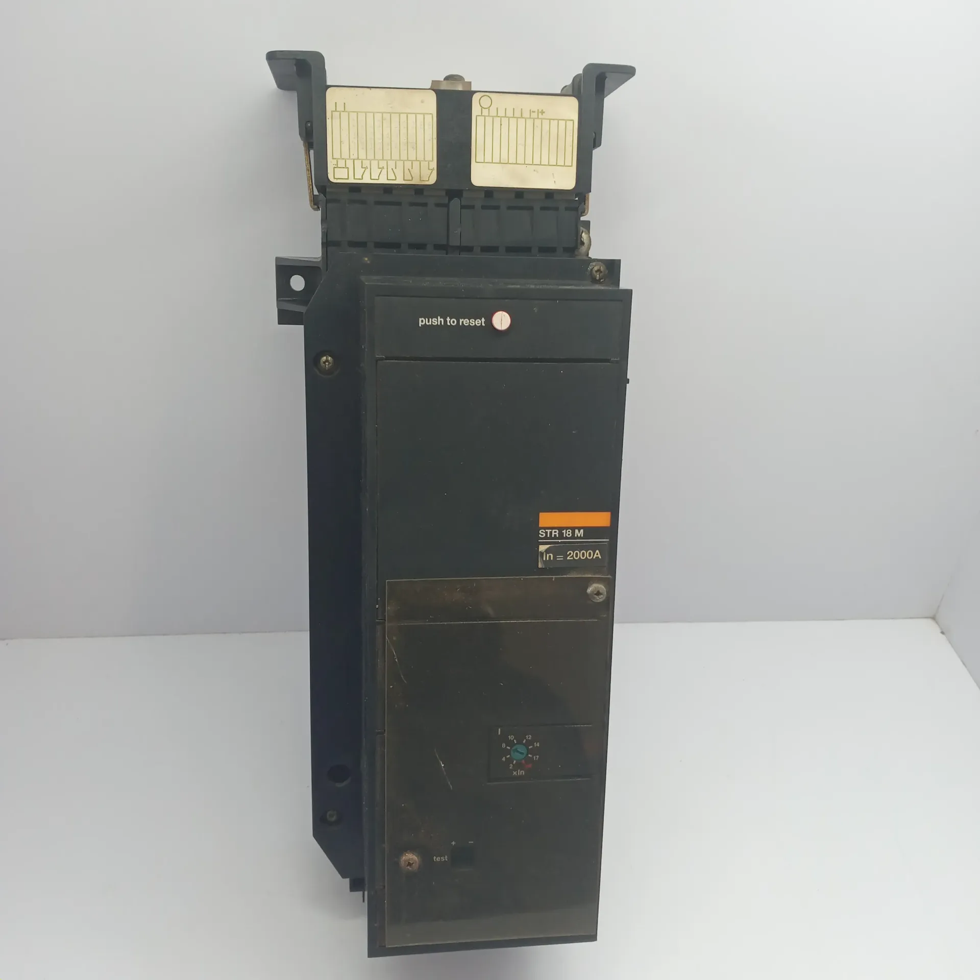 Merlin Gerin STR 18 M Masterpact Circuit Breaker Electronic Trip Unit STR18M
