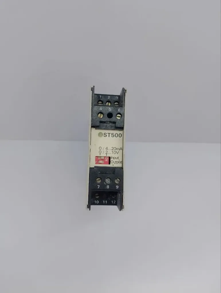 Martens ST500-10-5 Universal Isolating Signal Converter 0/4-20mA 0/2-10V