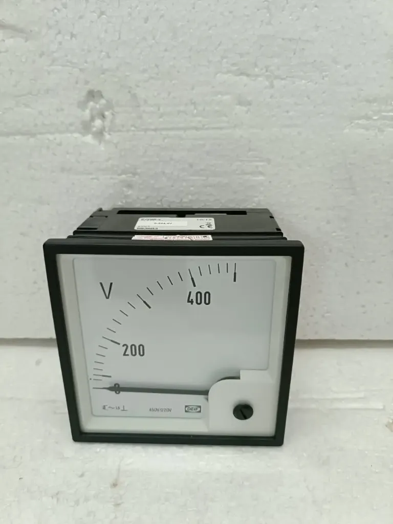 Deif  EQ96-X  0 - 500 V 450 /220 V  92x92 MM 2961110920.02 Voltmeter